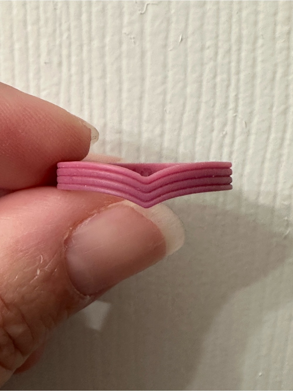 Qalo Ring Pink Chevron Silicone Stackable Alternative Wedding Band Women 9